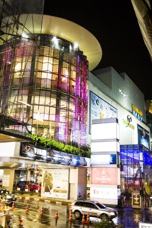 Hostel 8 Sukhumvit Soi 8 Bangkok Luaran gambar